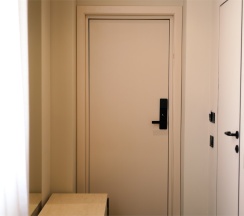 Люкс с видом на крепость и море в Марена