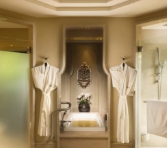 Вилла с бассейном Beachfront Layan в Anantara Layan Phuket Resort