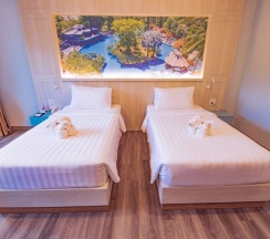 Двухместный номер Deluxe Premier 2 отдельные кровати в Duangjitt Resort & Spa