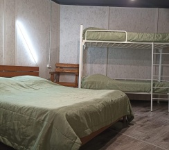 Номер эконом семейный в Феникс в Узнезе