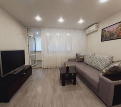 2-комнатные апартаменты улучшенные Островского 35/11 в Sun City Apartment (Сан Сити Апартмент) на улице Островского