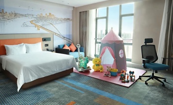 Двухместный номер Parent and Child (двуспальная кровать) в Hampton by Hilton Guangzhou Jinshazhou