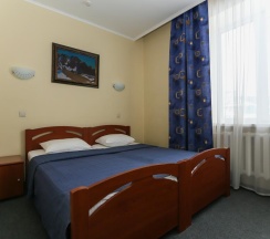 Номер стандарт с 2 односпальными кроватями в Нео