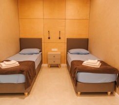 Коттедж с 3 спальнями №7 с джакузи в Чайка 1918