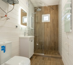 Двухкомнатный номер с выходом на бассейн в Green Village