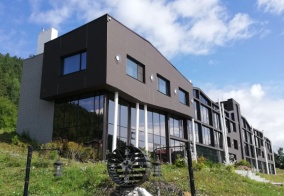 Апартаменты Baikal Hill Residence в Листвянке