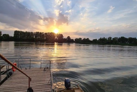 Камызякский район: Турбаза Надежда