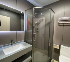 2-местный номер стандарт (без окна) в Holiday hotel