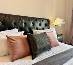 Просторная Двушка в центре. в Как Дома 05