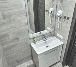 Трехместный стандарт (5) в July hotel