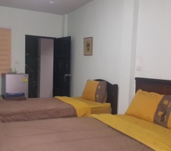 Четырёхместный семейный номер Standard в Rayonghouse Resort
