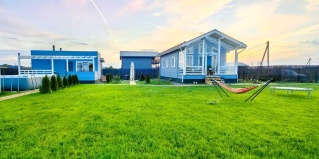 Аннолово: Коттедж Ижорская Усадьба