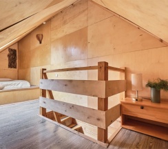 Двухместный номер семейный двухэтажный Стандарт двуспальная кровать в Сарай Сараев