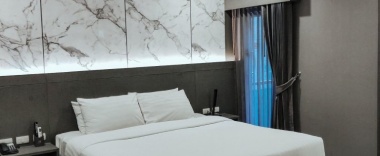 Двухместный люкс двуспальная кровать в Hyde Park Hotel Bangkok