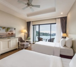 Двухместный номер Deluxe с видом на океан (2 отдельные кровати) в Vinpearl Resort & Spa Nha Trang Bay