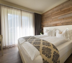 Четырёхместный номер Comfort двуспальная кровать в Hotel Sporting - Family Hospitality