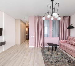 1-комнатные апартаменты улучшенные в Робинзон