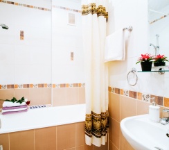 Апартаменты с балконом и с видом на город в Апарт-Отель около ЖД Вокзала