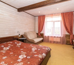 Двухместный номер Comfort с красивым видом из окна двуспальная кровать в Георгиевский