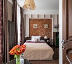 Одноместный улучшенный в Martin Hotel