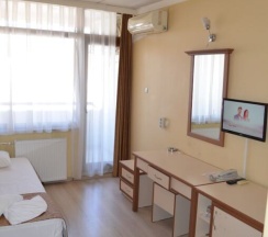 Одноместный номер Standard с балконом в Ayvalik Palas Hotel