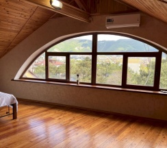 Коттедж с красивым видом из окна в Лучшее место