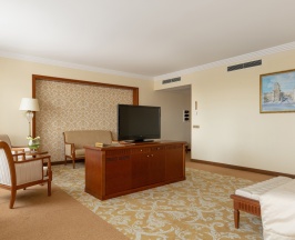 Двухместный полулюкс двуспальная кровать в President Hotel Minsk