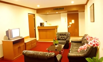 Люкс c 1 комнатой в Royal Palace Hotel Pattaya