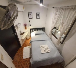 Одноместный номер Standard в Home16 Hostel 16