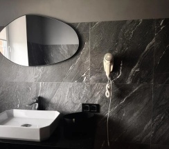 Двухместный номер Улучшенный двуспальная кровать в Гнездо. Хорошее место