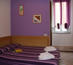 Двухместный номер Economy двуспальная кровать в Hotel Adelchi