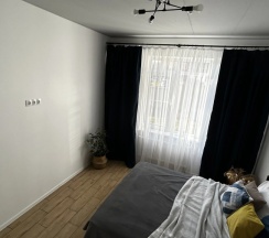 Апартаменты Comfort с 3 комнатами с видом на город в Апартаменты WHITE APARTMENT рядом с центром
