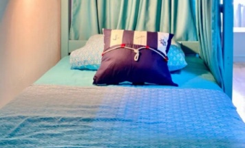 Общий восьмиместный номер в Compass