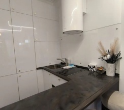 Шестиместный семейный номер Superior с красивым видом из окна в Апартаменты Vyborg Velvet Aparts Трехкомнатные в Центре с Парковкой