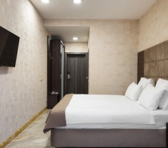 Двухместный номер Comfort двуспальная кровать в Отель Alcont by Stellar Hotels, Krasnaya Polyana
