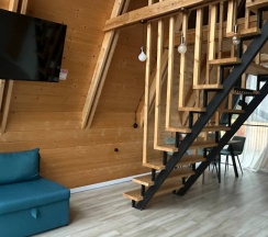 Коттедж Comfort с видом на горы в Исток