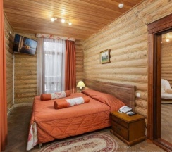 Номер люкс, корпус Ревяки (с завтраком) в Жемчужина