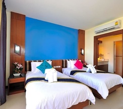 Двухместный номер Deluxe двуспальная кровать в Kata Blue Sea Resort