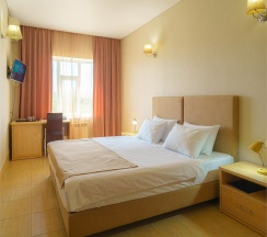 Семейный стандарт с кроватью King-size или двумя односпальными кроватями в Lord