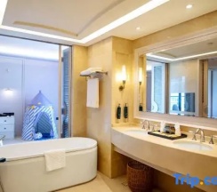 Двухместный семейный номер Standard (двуспальная кровать) в Tangla Hotel Sanya