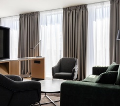 Номер полулюкс улучшенный в Radisson Blu Hotel Kaliningrad