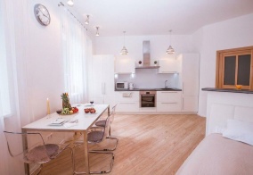 Апартаменты Sunny Svetlogorsk 4 (Санни Светлогорск 4) на улице Аптечная 2 в Светлогорске