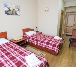 Номер комфорт с 2 односпальными кроватями в Северная