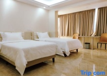 Двухместный номер Business 2 отдельные кровати в The Aim Sathorn Hotel