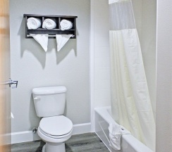Четырёхместный номер Standard в Palacio Royale Inn Houston NW Beltway 8