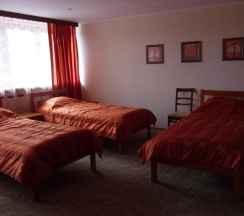 Номер эконом с 3 односпальными кроватями в 7 Вечеров