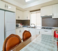 Коттедж с 3 комнатами с балконом в Daebudo Fullhouse Pension