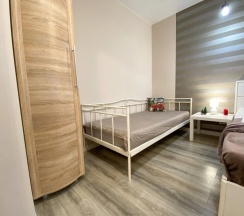Номер Deluxe с балконом и с красивым видом из окна в Апартаменты в центре с видом на Волгу