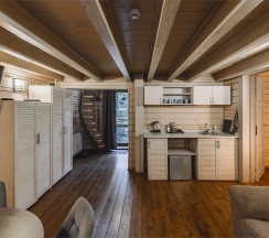 Коттедж двухуровневый с балконом в Валдайский теннисный клуб