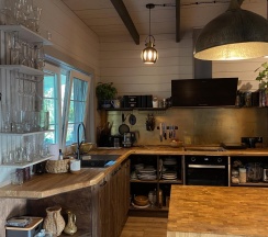 Большой Дом в Лес и Луга